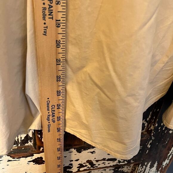 Women’s NWT Gap ruffled button down shirt.  Size Small. - Picture 7 of 8